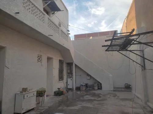 Facade monocouche تهيئة و طلاء الواجهات الخارجية 