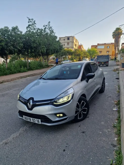 Renault Clio 4 2022 Limited 2