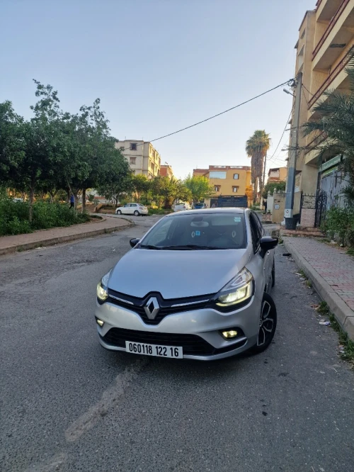 Renault Clio 4 2022 Limited 2