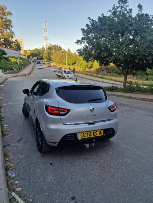 Renault Clio 4 2022 Limited 2