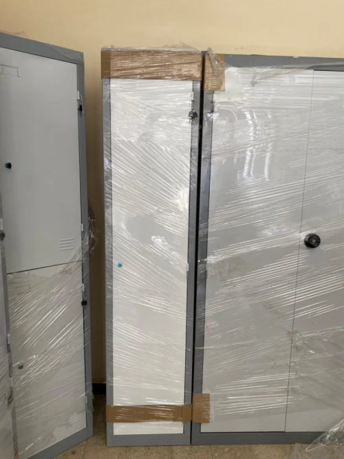 Armoire métallique,Vestiaire , Casier métallique, Clapet, Classeur , Coffre blindé, Armoire blindée 