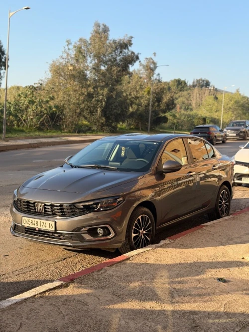Fiat Tipo Sedan 2024 Life
