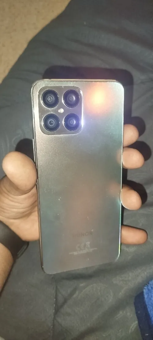 Honor x8 128GB 6GB RAM Honor x8 128GB 6GB RAM