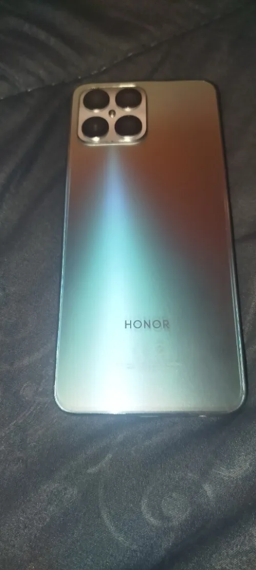 Honor x8 128GB 6GB RAM Honor x8 128GB 6GB RAM