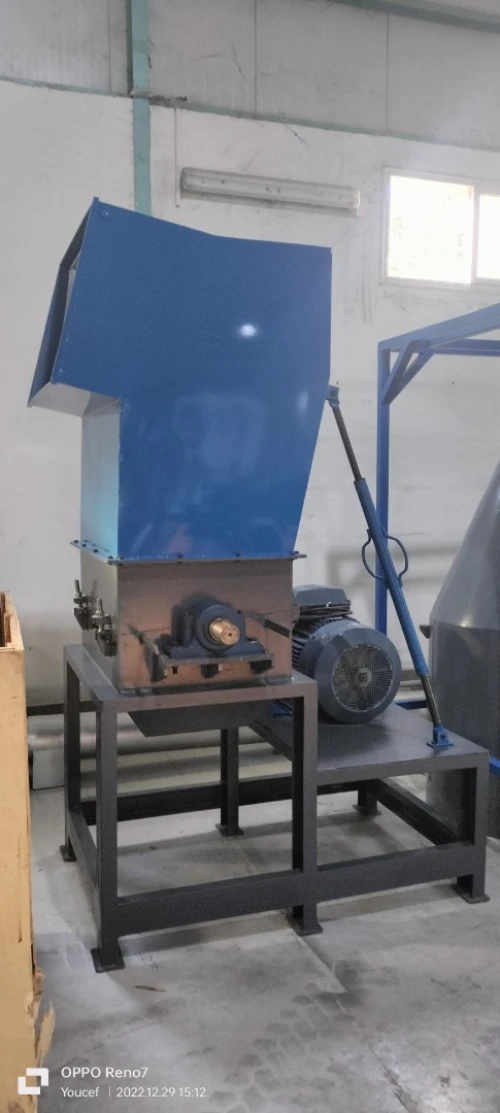 وحدة إعادة تدوير البلاستيكUNITÉ DE RECYCLAGE DES PLASTIQUE HDPE LDPE PP PS PET ... /1/