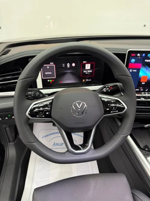 Volkswagen Passat 2026 PRO