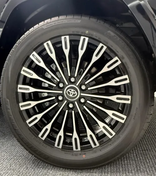 Toyota Land Cruiser  2026 VXR