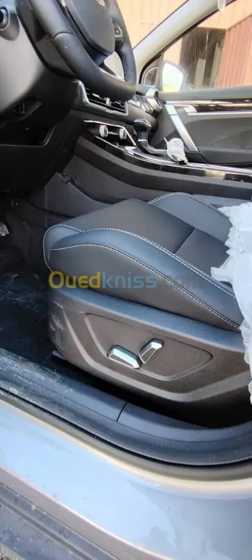 Geely Coolray 2025 سيبار ماكس