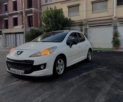 Peugeot 207 2012 New active