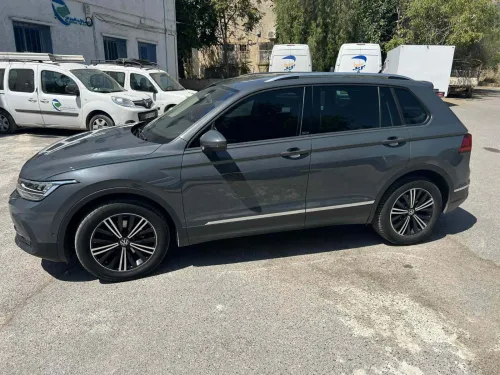 Volkswagen Tiguan 2022 Active
