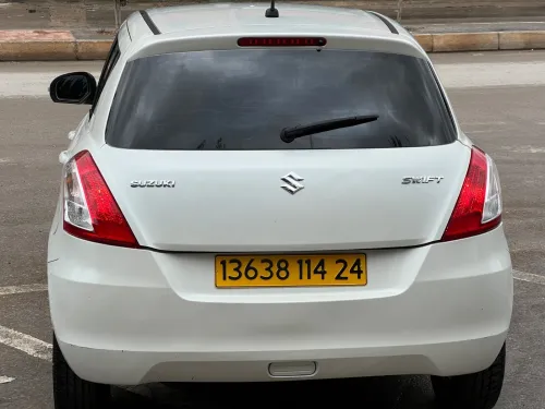 Suzuki Swift 2014 Coupé la toute option