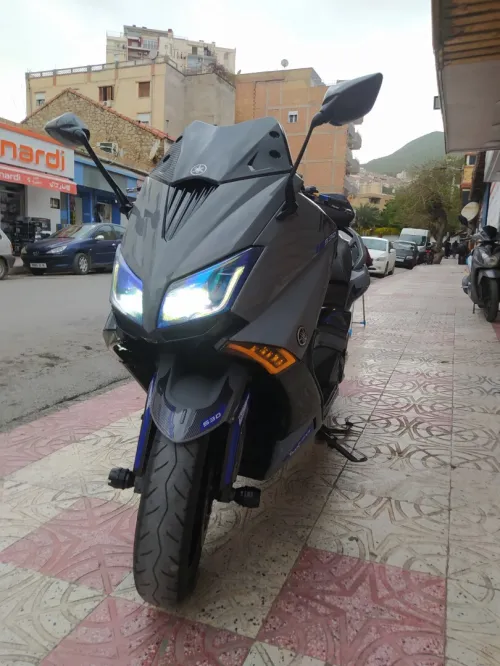 tmax tmax 2012