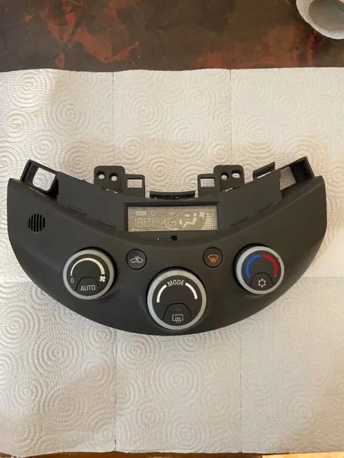 COMMANDES DE CLIMATISATION CHEVROLET SPARK 1