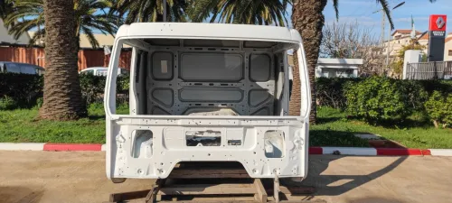 Cabines Camions et Pièces de rechange Carrosserie