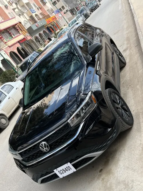 Volkswagen Taos 2022 Black edition