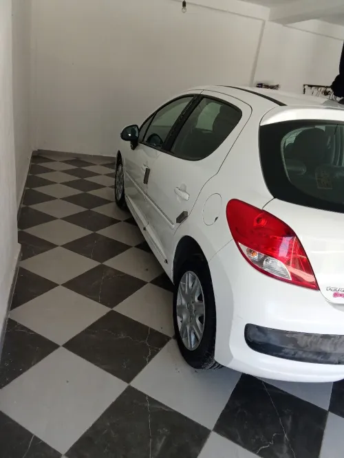 Peugeot 207 2012 207