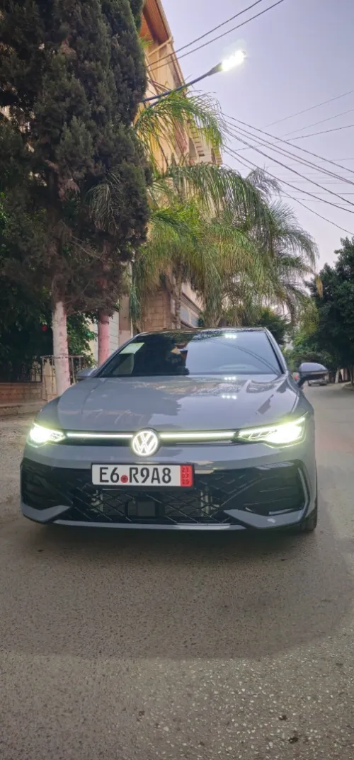 Volkswagen Golf 8 2025 R-Line