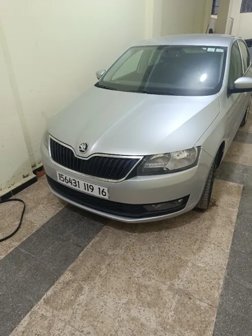 Skoda Rapid 2019 Ambition