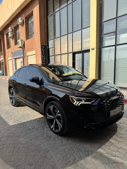 Audi Q3 2024 Sport back s line