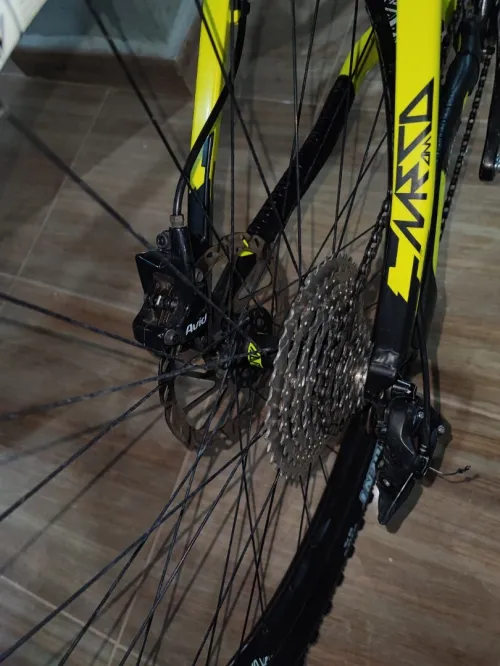 Vélo COMMENCAL VTT