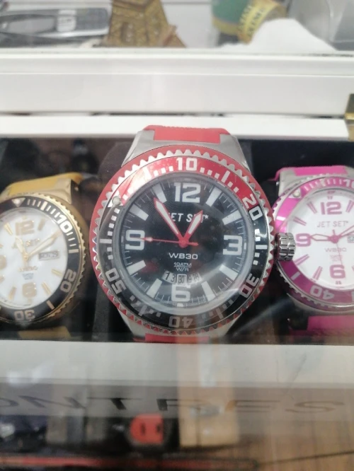 Montre jet set