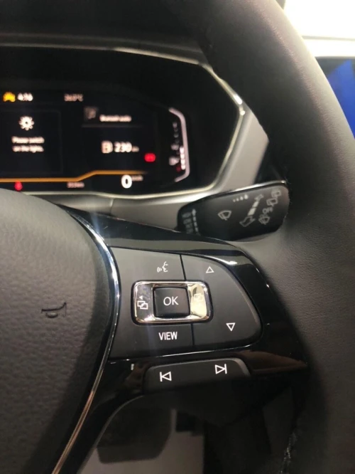 Volkswagen T-Cross 2025 R line beat