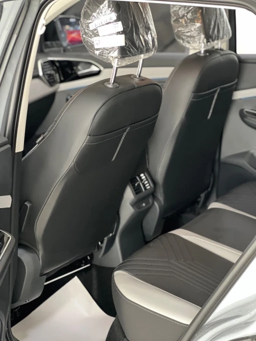 Volkswagen Jetta 2026 Vs5