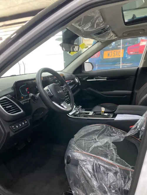 Kia Seltos 2025 Luxuri