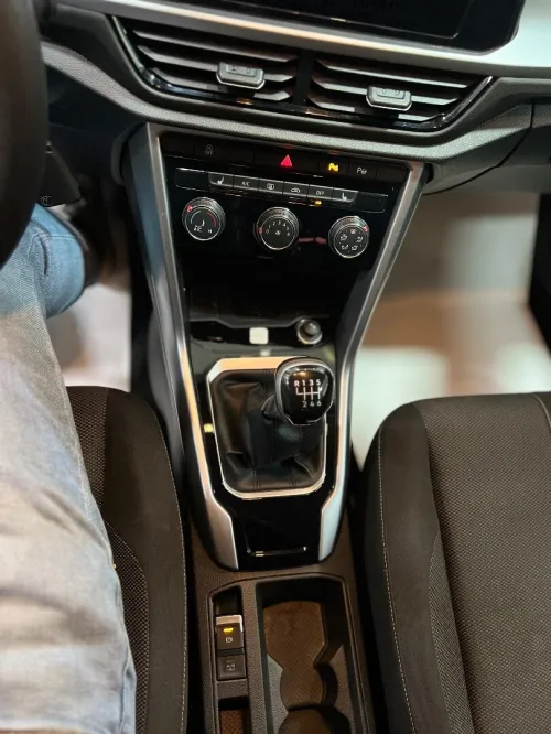 Volkswagen T-Roc 2022 Life