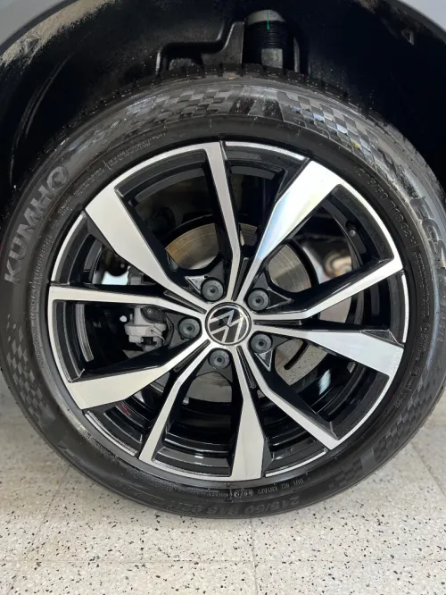 Volkswagen T-Roc 2025 R-Line 