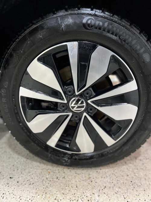 Volkswagen Touran 2025 Life Plus