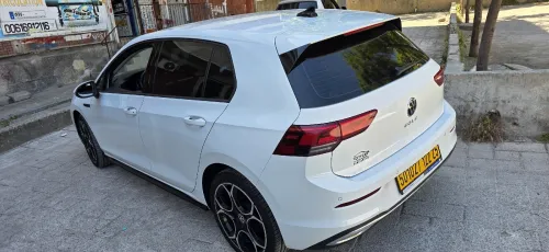 Volkswagen Golf 8 2022 Active