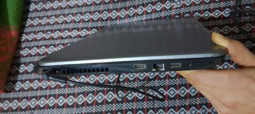 Pc hp i3 4ème génération ram 4g disque dur 512g 