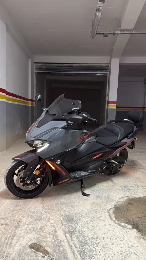 yamaha tmax 2022