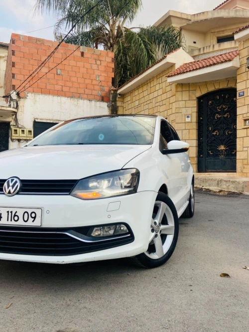 Volkswagen Polo 2016 R-line
