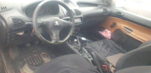 Peugeot 206 1999 206