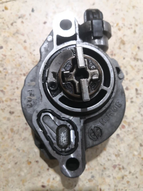 pièces de moteur 1.6 HDI 110CH 