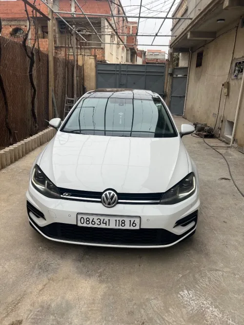 Volkswagen Golf 7 2018 R-Line