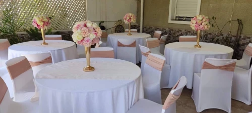 Location tables et chaises