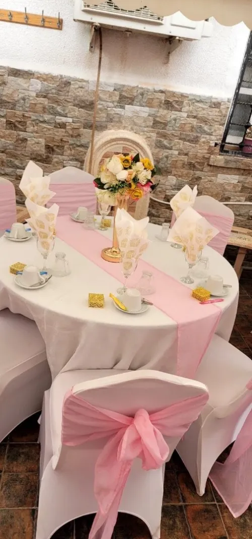 Location tables et chaises