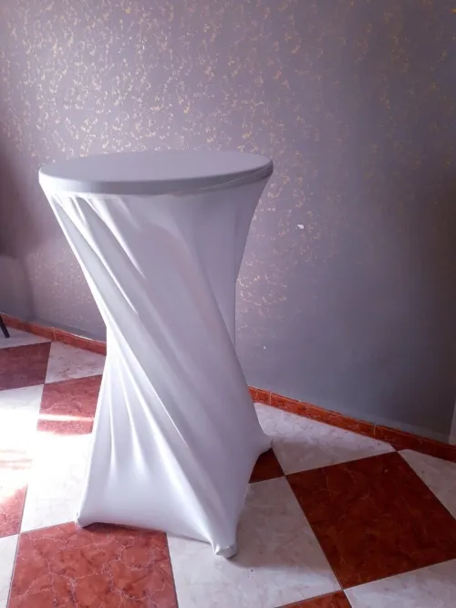 Location tables et chaises