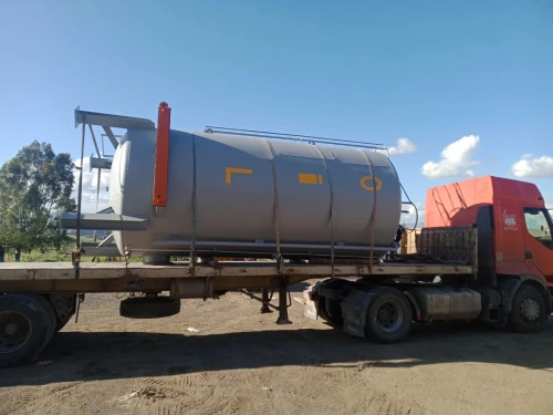 Citernes gasoil et eau 