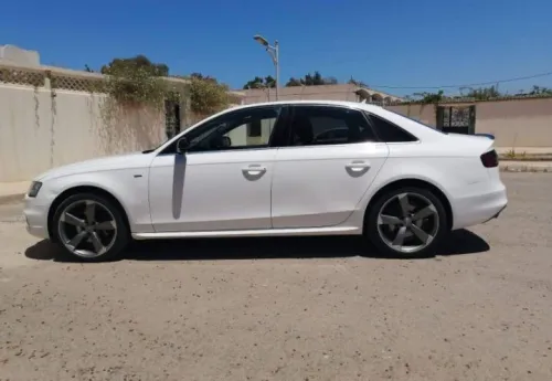Audi A4 Avant 2013 S-line