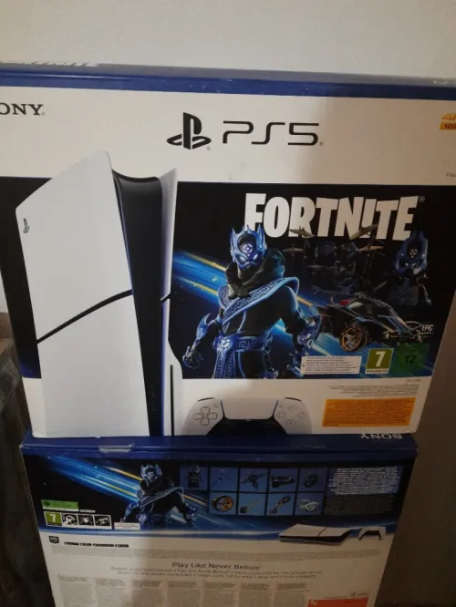 Play 5 edition fortnite  1TB