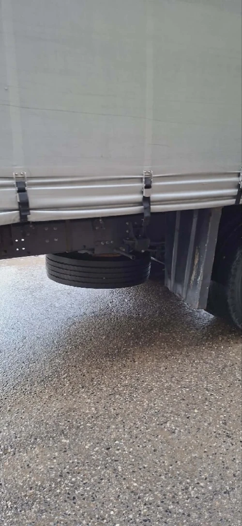 Renault Midlum 2015