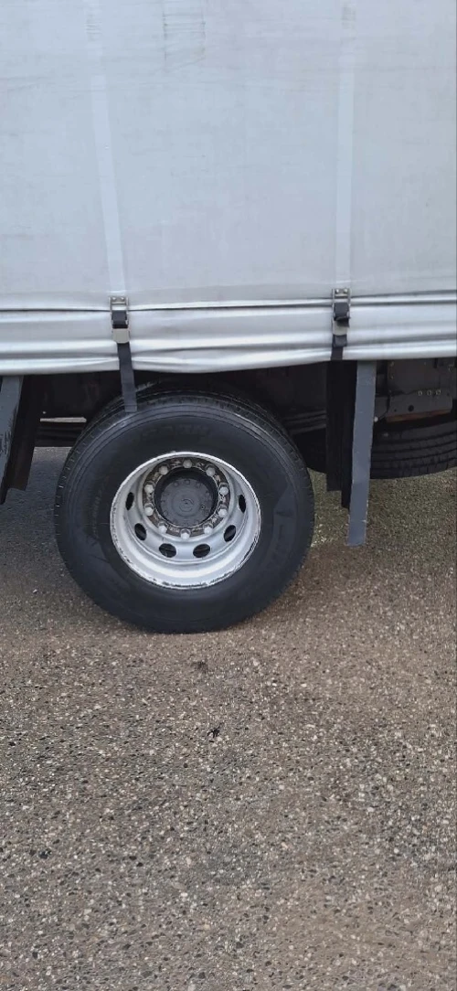 Renault Midlum 2015