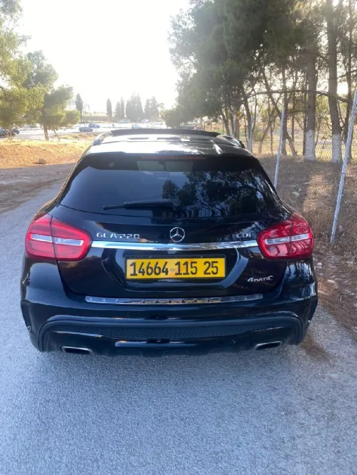 Mercedes GLA 2015 GLA