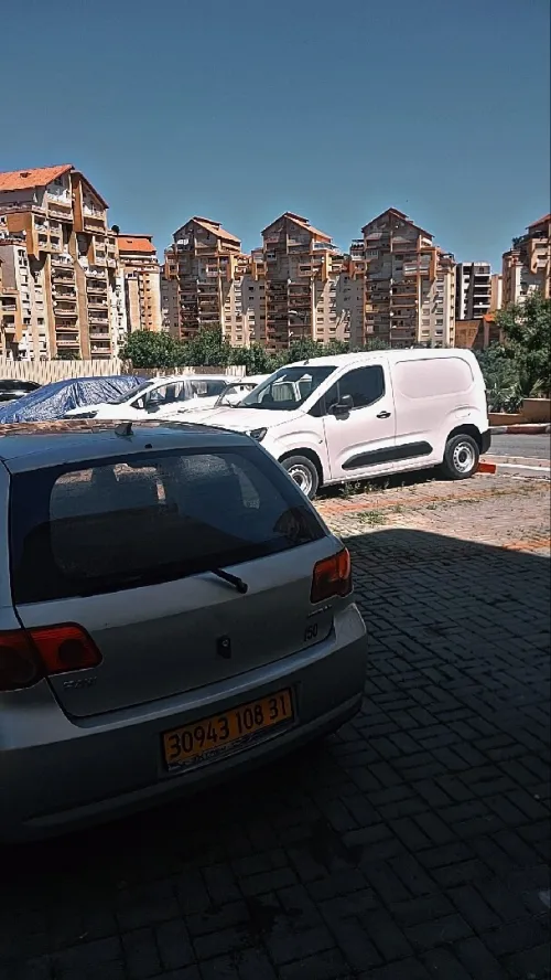 Faw V2 2008 