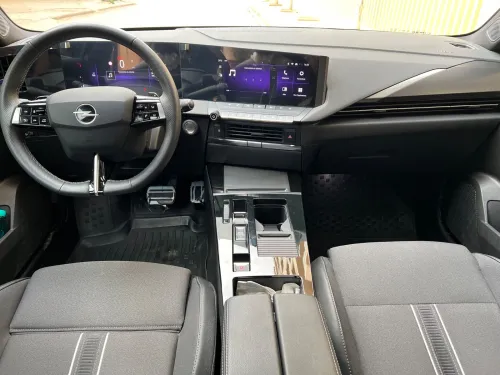 Opel Astra 2024 Gs line