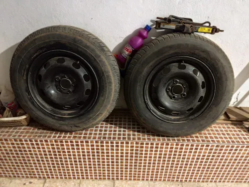 2 Roue Bonne etat 